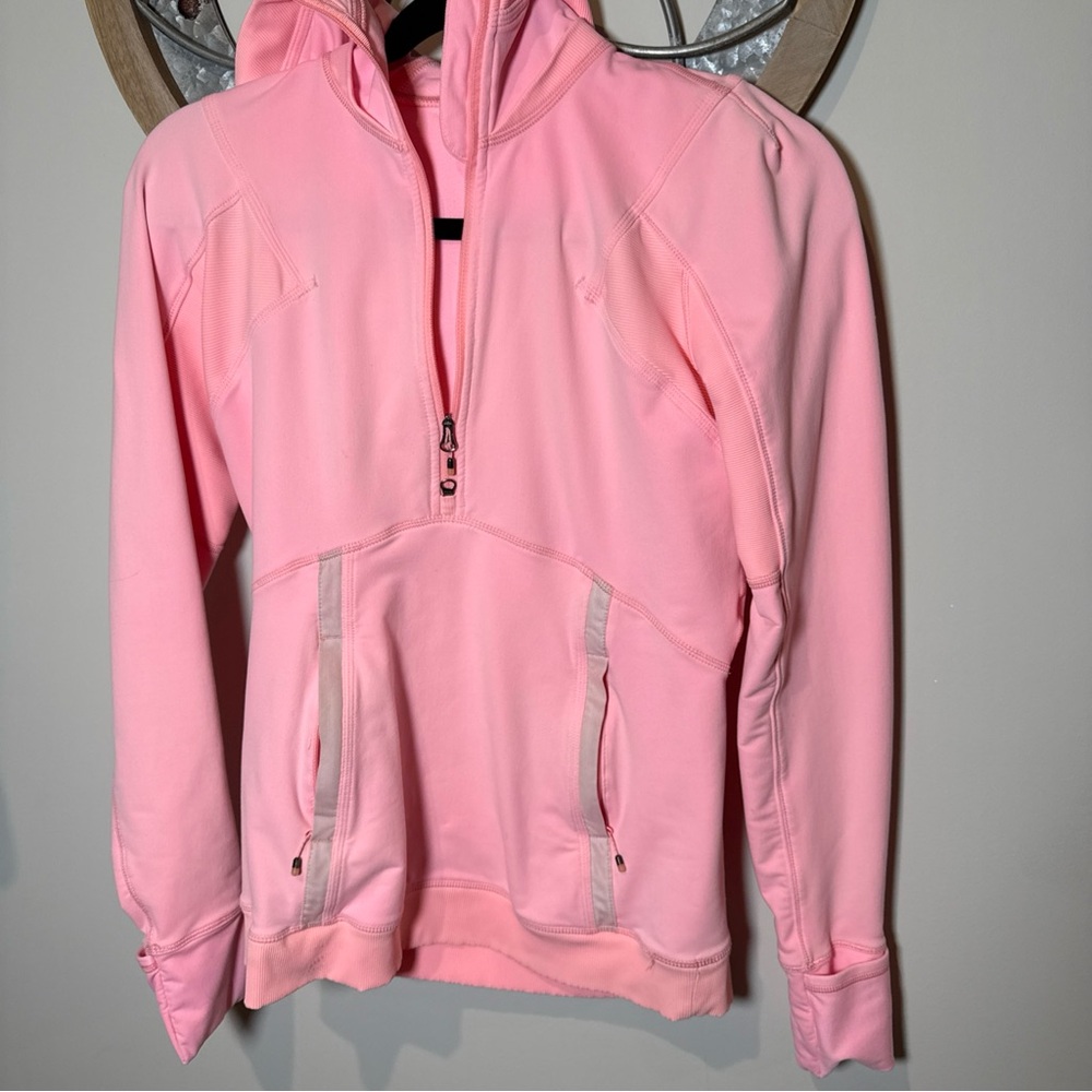 lululemon scuba pink running jacket size 6